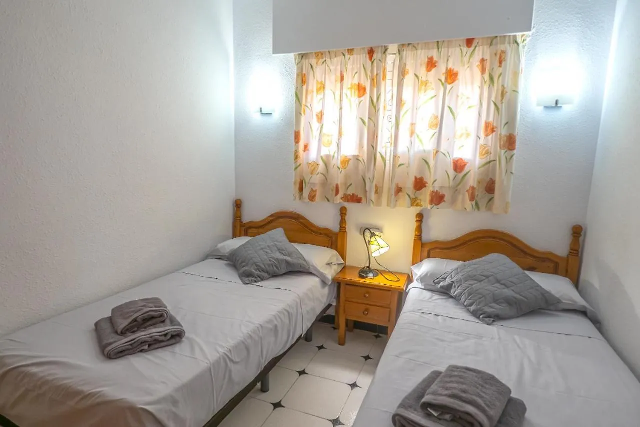 Nerjavacaciones - El Califa Apartment